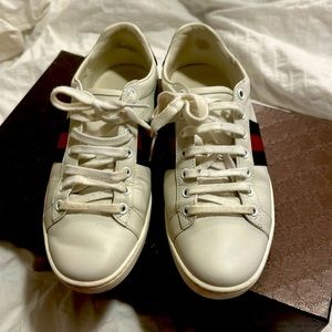 Gucci sneakers size 37